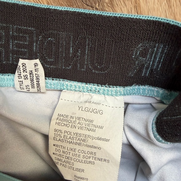 Under Armour Leggings- Youth - Picture 3 of 3